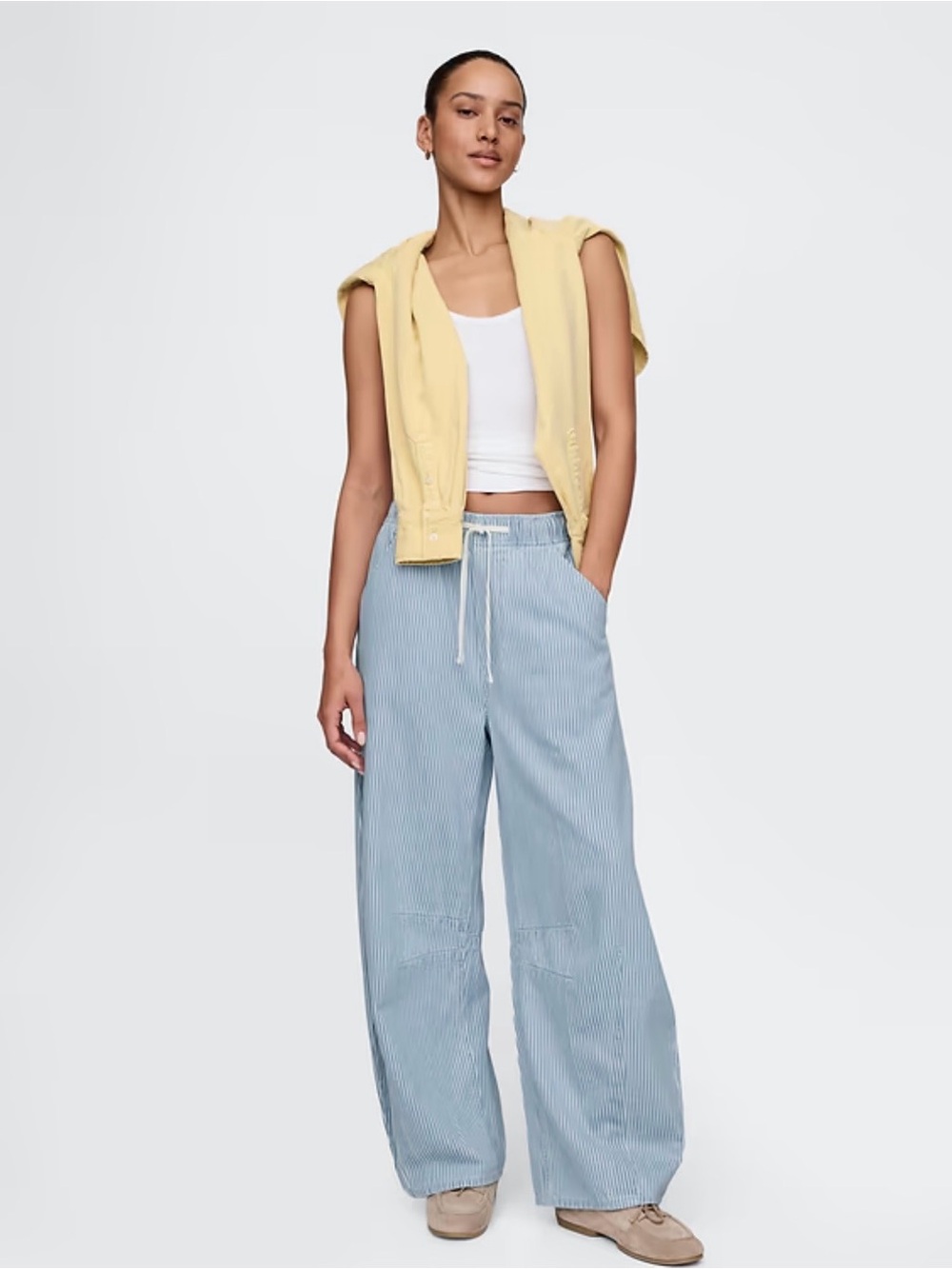 Gap High Rise UltraSoft Easy Barrel Jeans